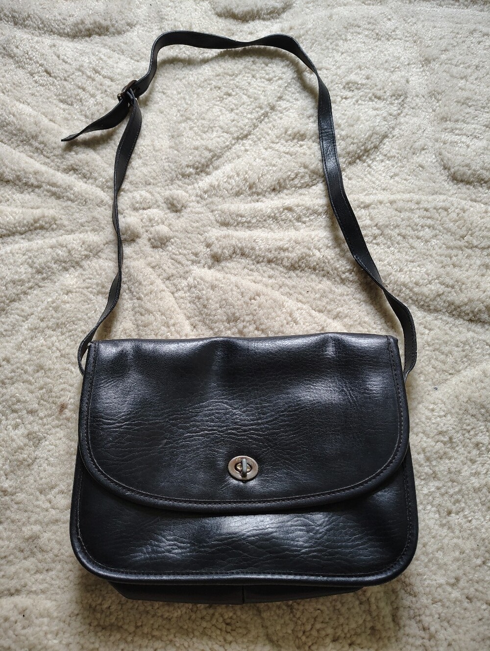 Coach 90s Vintage Black Leather Crossbody Bag - Made In USA
